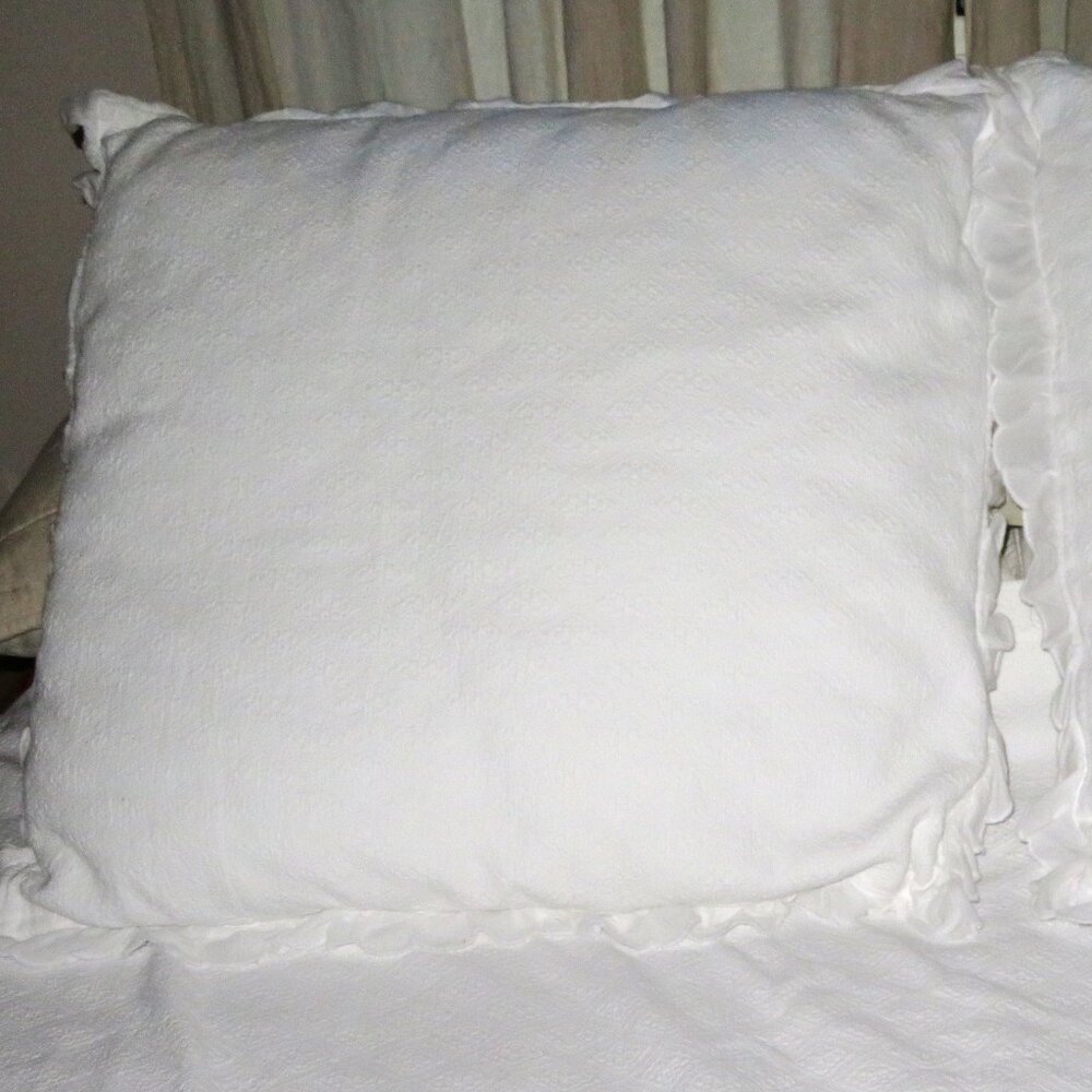 Pair of Chaps Home 100% White Matelasse Square European Pillows 24" x 24"
